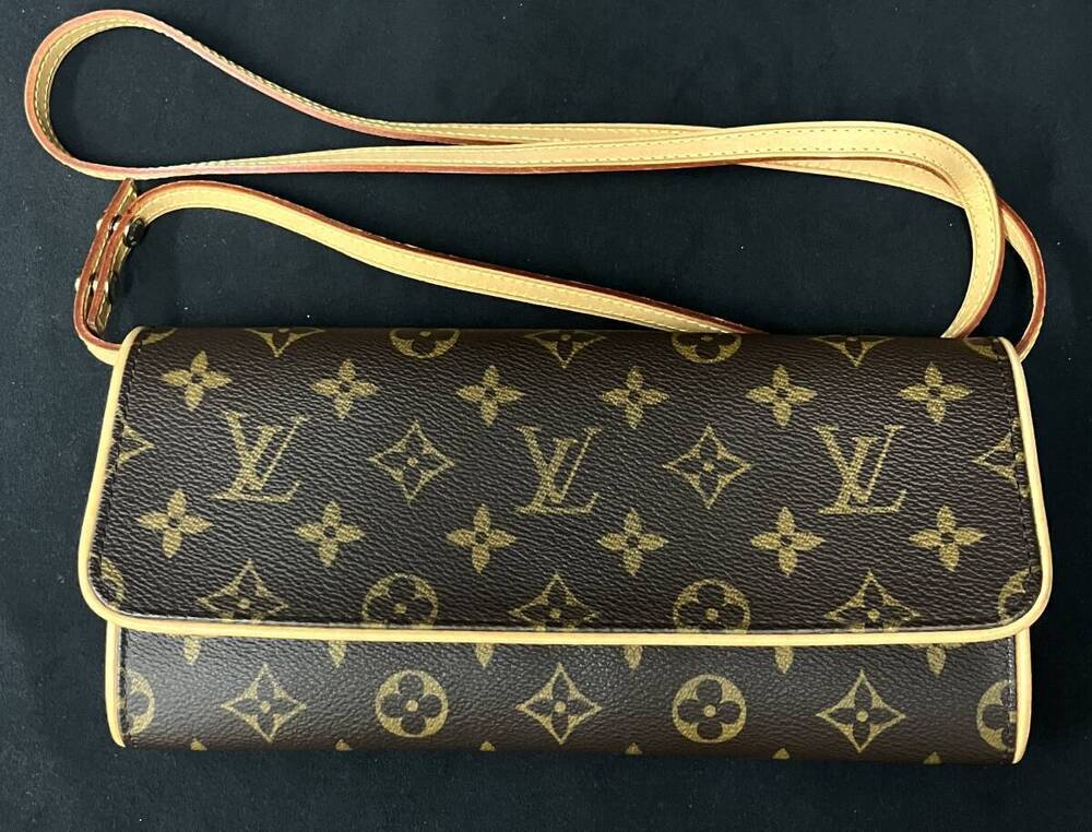 Louis Vuitton Pochette Monogram Twin Brown